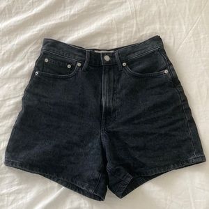 Everlane Black Denim A-Line Shorts Size 25
